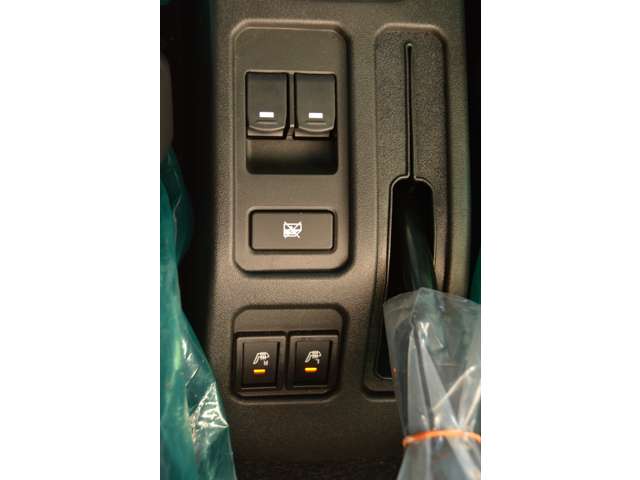スズキ ジムニー　ノマド １．５ ＦＣ ４ＷＤ R8年 (近畿) 99