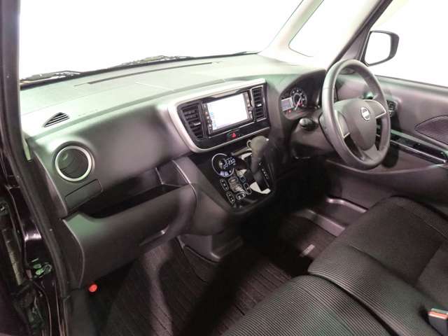 日産 デイズ　ルークス ６６０ ハイウェイスターＸ H30年 (近畿) 99