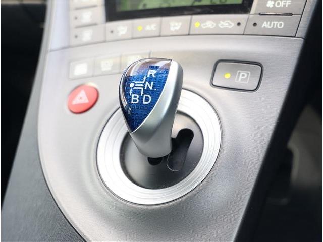 トヨタ プリウス １．８ Ｓ H25年 (東海) 99
