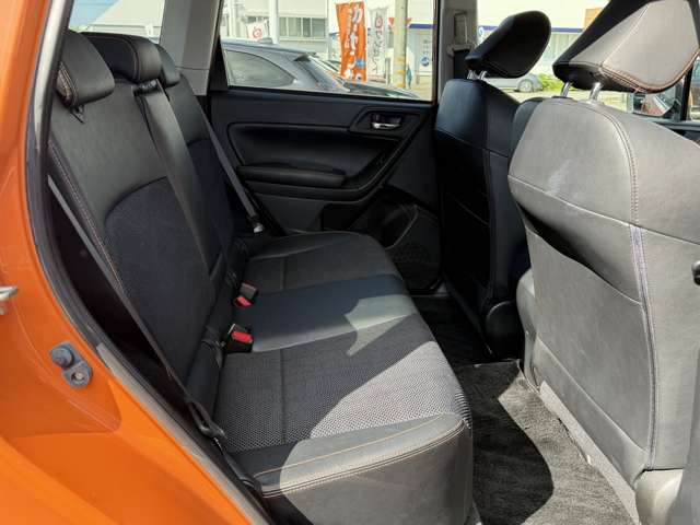 スバル フォレスター ２．０ エックスブレイク ４ＷＤ H27年 (東海) 99
