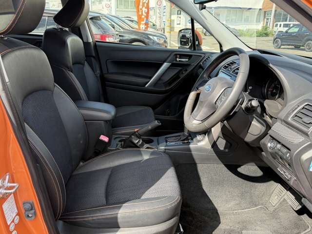 スバル フォレスター ２．０ エックスブレイク ４ＷＤ H27年 (東海) 99