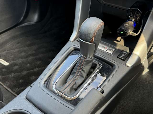 スバル フォレスター ２．０ エックスブレイク ４ＷＤ H27年 (東海) 99