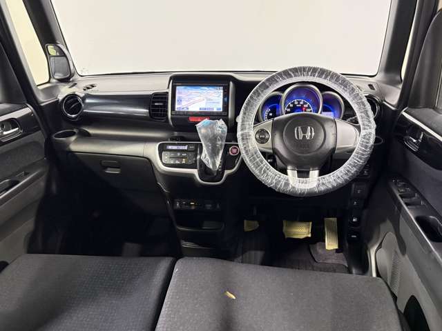 ホンダ Ｎ　ＢＯＸ ６６０ カスタムＧ ＳＳパッケージ ブラックスタイル H28年 (近畿) 99