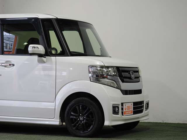 ホンダ Ｎ　ＢＯＸ ６６０ カスタムＧ ＳＳパッケージ ブラックスタイル H28年 (近畿) 99