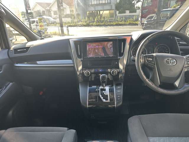 トヨタ アルファード ２．５ Ｓ Ａパッケージ H29年 (関東) 99
