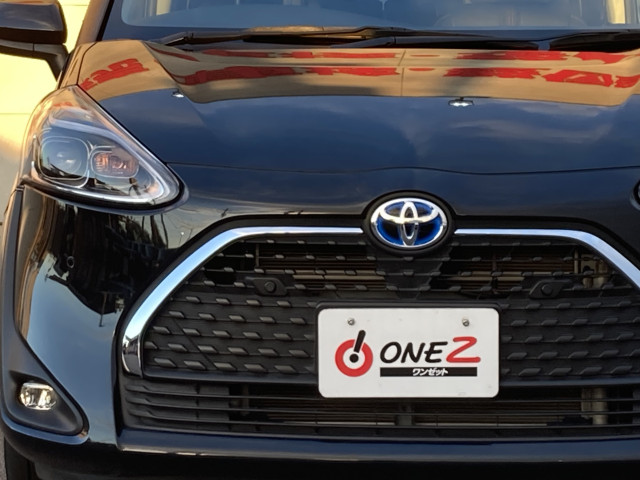 トヨタ シエンタ　ハイブリッド ハイブリッド １．５ Ｇ クエロ R4年 (四国) 99