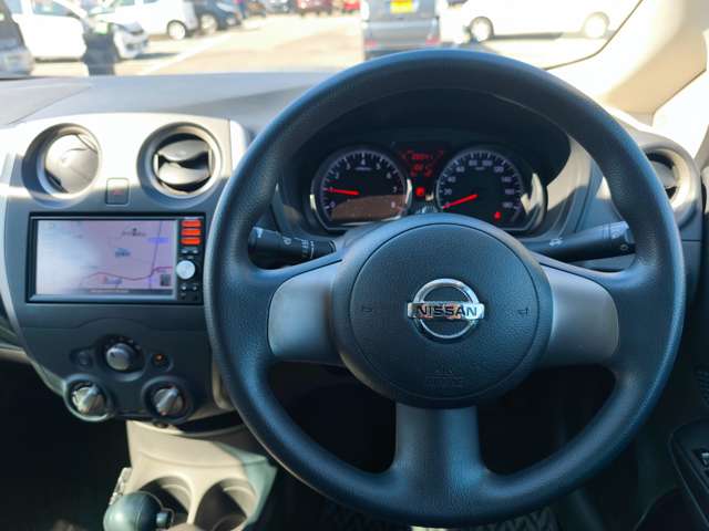 日産 ノート １．２ Ｘ H25年 () 99