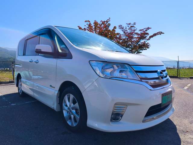 日産 セレナ ２．０ ハイウェイスター Ｓ－ＨＹＢＲＩＤ H25年 () 99