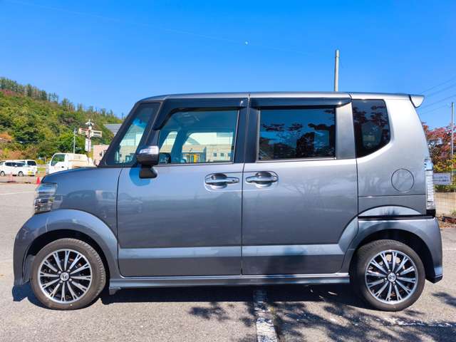 ホンダ Ｎ　ＢＯＸ ６６０ カスタムＧ ターボＳＳパッケージ ４ＷＤ H25年 () 99