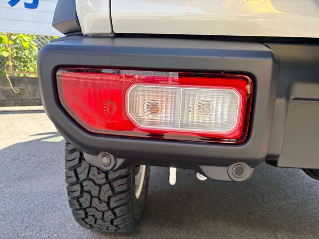スズキ ジムニー　ノマド １．５ ＦＣ ４ＷＤ R8年 () 99
