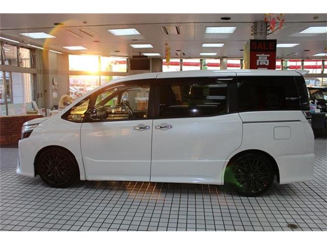 トヨタ ヴォクシー ２．０ ＺＳ 煌 H30年 () 99