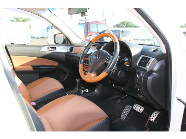 スバル エクシーガ　クロスオーバー７ ２．５ Ｉ アイサイト ４ＷＤ H28年 (関東) 99