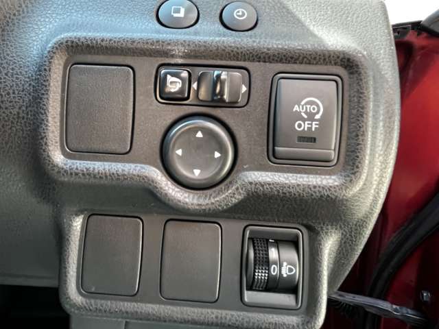 日産 ノート １．２ Ｘ ＤＩＧ－Ｓ H25年 (関東) 99