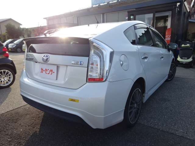トヨタ プリウスＰＨＶ １．８ Ｇ H25年 (甲信越・北陸) 99