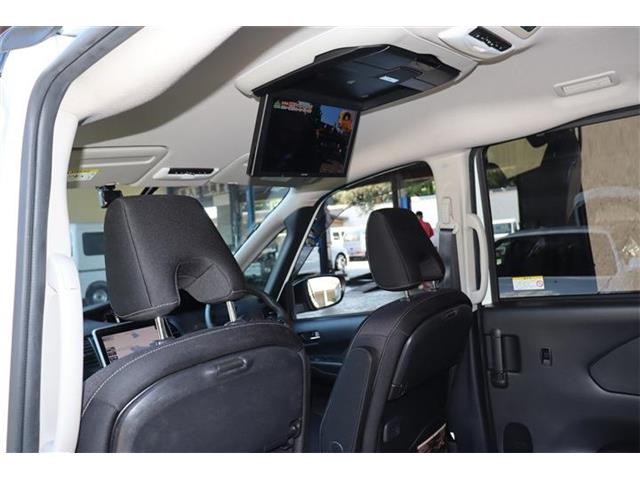 日産 セレナ ２．０ ハイウェイスター Ｖセレクション H30年 (四国) 99