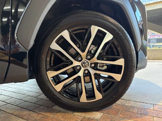 トヨタ ＲＡＶ４ ２．５ Ｚ Ｅ－ＦＯＵＲ ４ＷＤ R8年 (近畿) 99