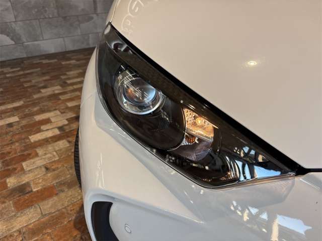 トヨタ ヤリス １．０ Ｘ R3年 (近畿) 99