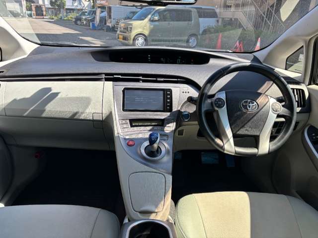 トヨタ プリウス １．８ Ｇ H27年 (近畿) 99
