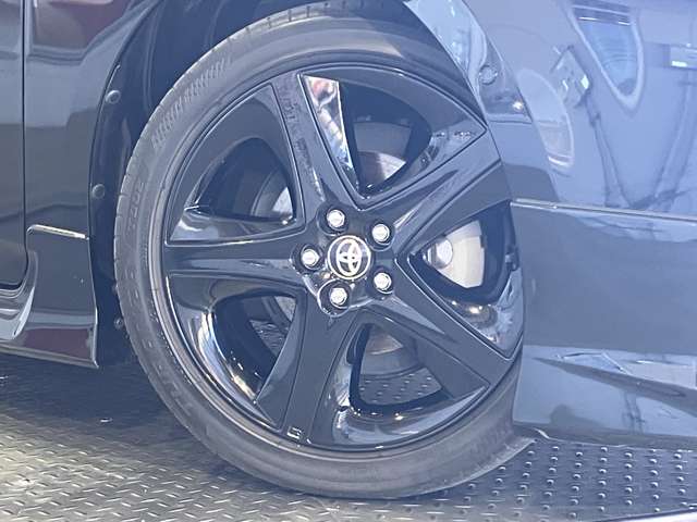 トヨタ プリウス １．８ Ａ ツーリングセレクション ブラックエディション R4年 (近畿) 99