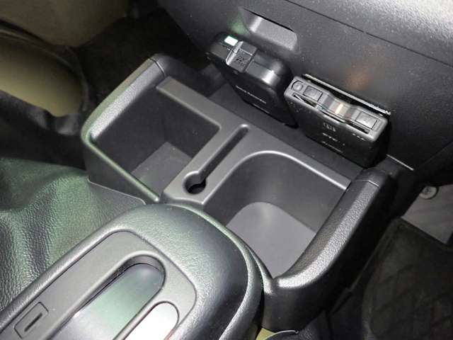 ダイハツ ハイゼットトラック ６６０ ジャンボ エクストラ ３方開 ４ＷＤ R8年 (近畿) 99