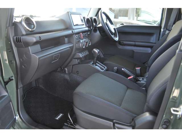 スズキ ジムニー　ノマド １．５ ＦＣ ４ＷＤ R8年 (近畿) 99