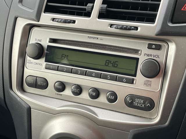 トヨタ ヴィッツ １．０ Ｆ H22年 (関東) 99