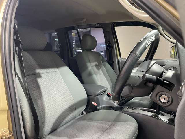 ジープ チェロキー レネゲード ４ＷＤ H18年 (関東) 99