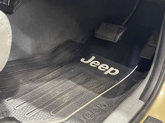 ジープ チェロキー レネゲード ４ＷＤ H18年 (関東) 99
