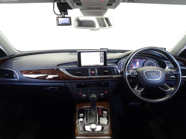 アウディ Ａ６　アバント ２．０ ＴＦＳＩ クワトロ ４ＷＤ H28年 (関東) 99