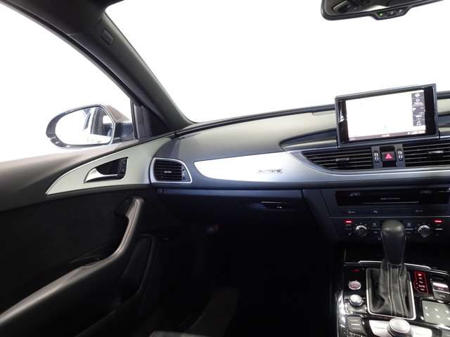 アウディ Ａ６　アバント ２．０ ＴＦＳＩ クワトロ Ｓラインパッケージ ４ＷＤ H27年 (関東) 99