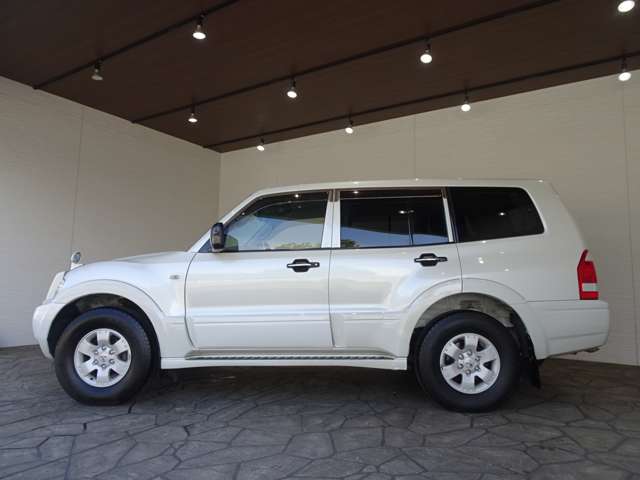 三菱 パジェロ ３．０ ロング ＺＲ ４ＷＤ H16年 (関東) 99