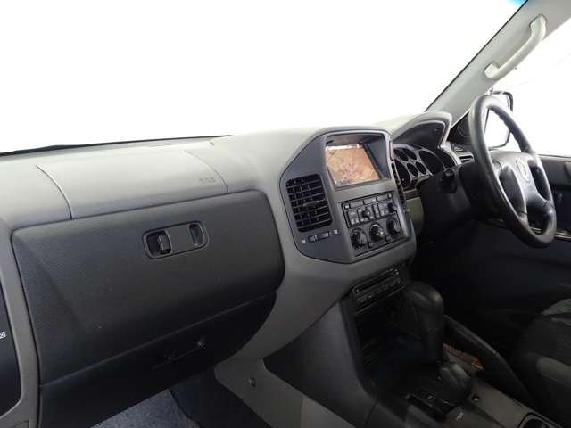 三菱 パジェロ ３．０ ロング ＺＲ ４ＷＤ H16年 (関東) 99