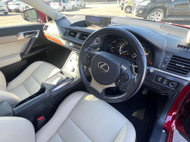 レクサス ＣＴ２００ｈ バージョンＣ R3年 (東海) 99