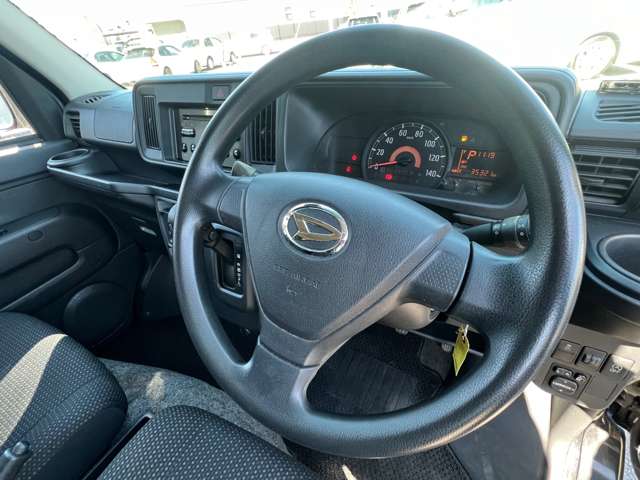 ダイハツ ハイゼットカーゴ ６６０ クルーズ ＳＡＩＩＩ ハイルーフ ４ＷＤ H30年 (東海) 99