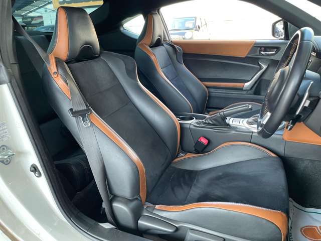 トヨタ ８６ ２．０ ＧＴ リミテッド R1年 (東海) 99