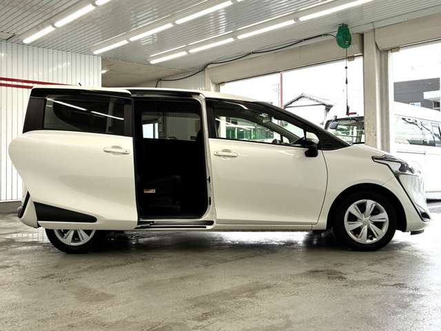 トヨタ シエンタ １．５ ファンベース Ｇ セーフティ エディション R2年 () 99