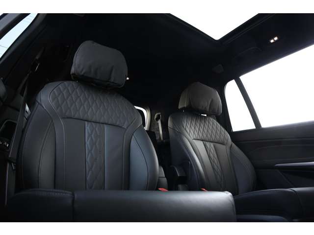 ＢＭＷ Ｘ７ Ｍ６０Ｉ Ｘドライブ ４ＷＤ R5年 (東海) 99