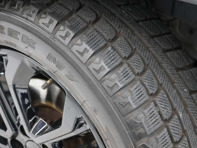 ジープ コンパス ナイトイーグル R5年 (東海) 99