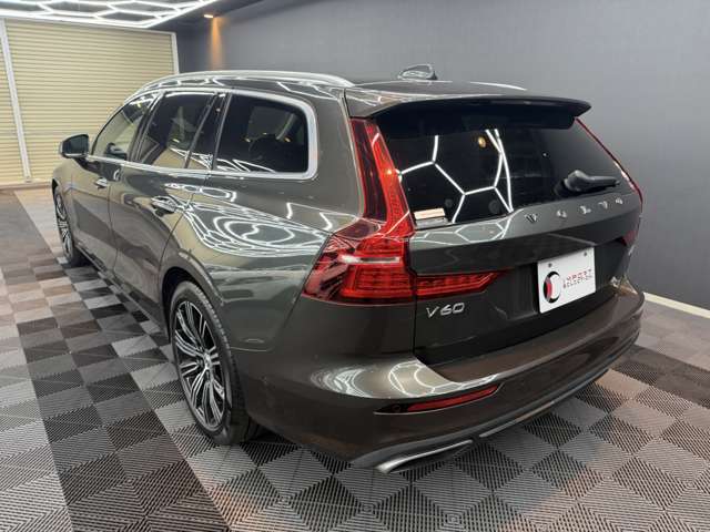 ボルボ Ｖ６０ Ｔ５　インスクリプション R1年 (関東) 99
