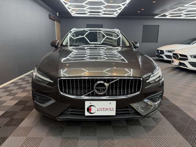 ボルボ Ｖ６０ Ｔ５　インスクリプション R1年 (関東) 99