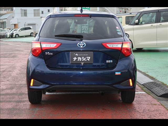 トヨタ ヴィッツ ＨＹＢＲＩＤ Ｆ ＳＡＦＥＴＹ ＥＤＩＴＩＯＮ ＩＩＩ R1年 (関東) 99