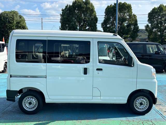ダイハツ ハイゼットカーゴ ６６０ デラックス R4年 () 99