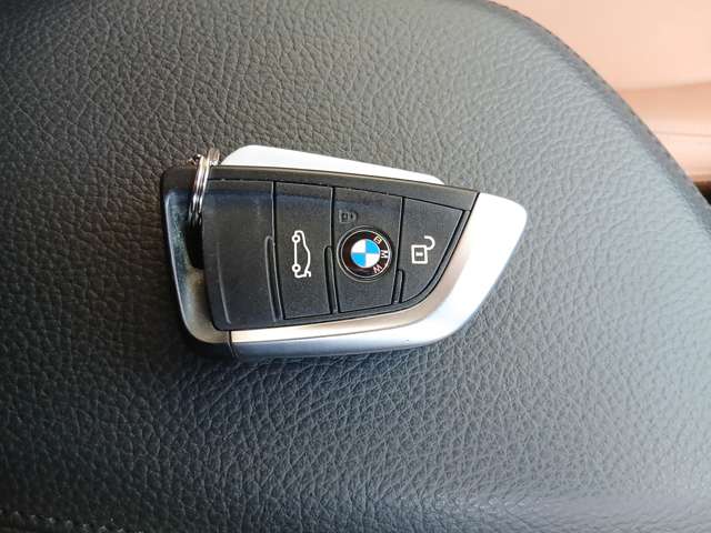 ＢＭＷ ２シリーズグランツアラー ２１８Ｄ ラグジュアリー ディーゼルターボ H29年 (近畿) 99