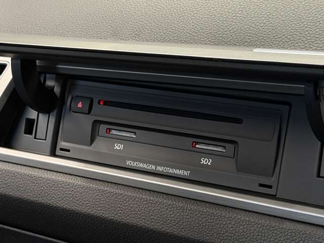 フォルクスワーゲン ゴルフトゥーラン ＴＤＩ コンフォートライン ディーゼルターボ R1年 (東海) 99