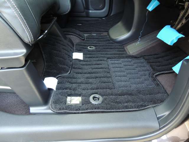 ホンダ Ｎ　ＢＯＸ カスタム ６６０ Ｇ ＥＸ ターボ ホンダセンシング ４ＷＤ H30年 (北海道) 99
