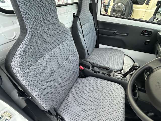 日産 クリッパートラック ６６０ ＤＸ ４ＷＤ R8年 () 99