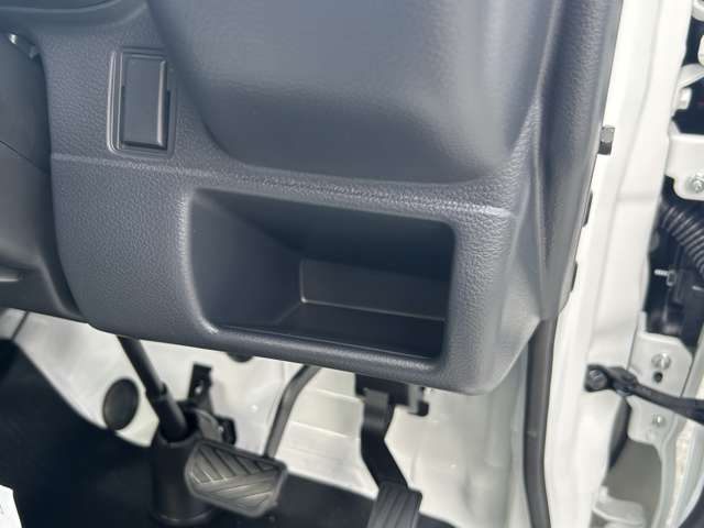 日産 クリッパートラック ６６０ ＤＸ ４ＷＤ R8年 () 99