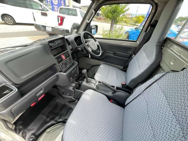 日産 クリッパートラック ６６０ ＤＸ ４ＷＤ R8年 () 99