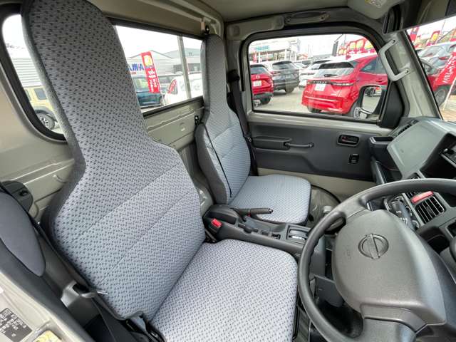 日産 クリッパートラック ６６０ ＤＸ ４ＷＤ R8年 () 99
