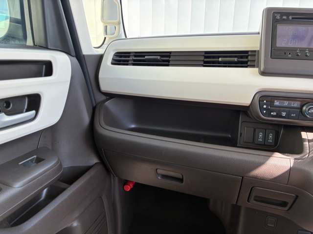 ホンダ Ｎ　ＢＯＸ ６６０ Ｌ R4年 (関東) 99